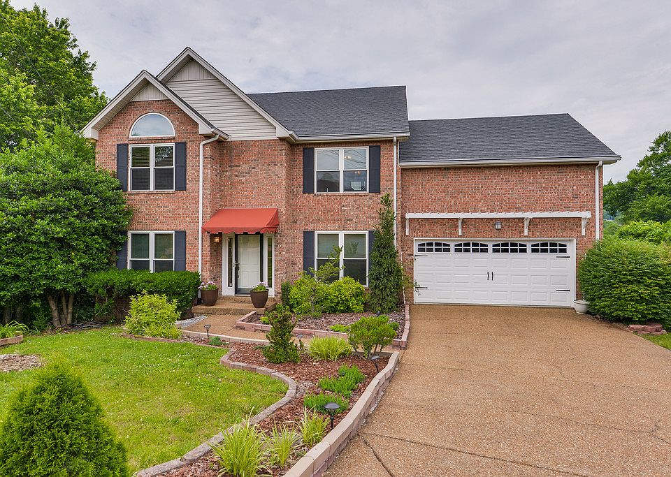 608 Roundhill Pl, Nashville 