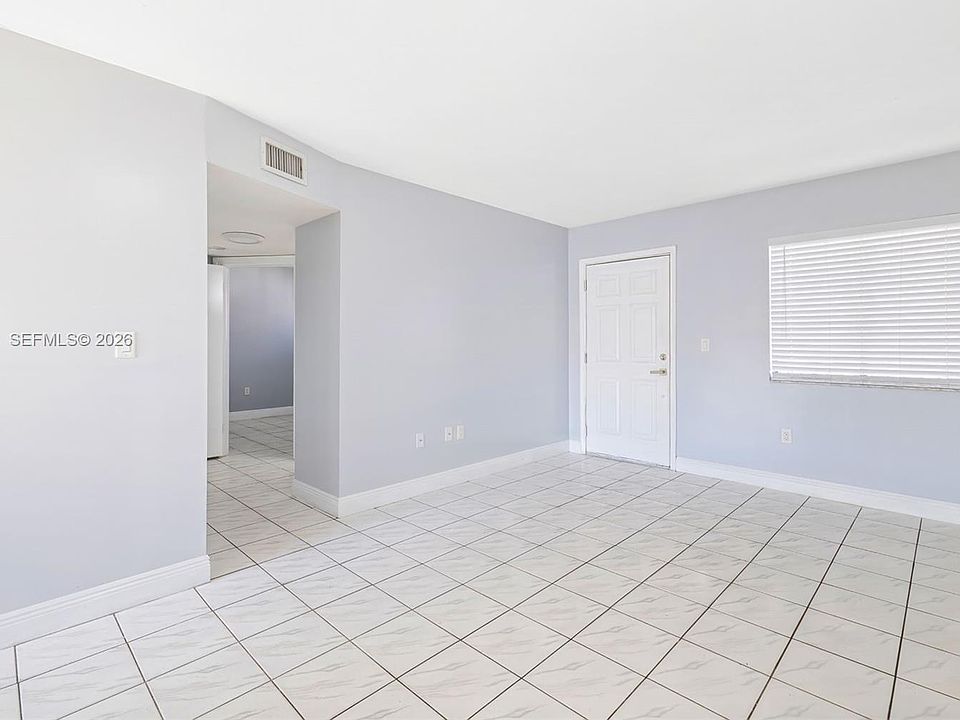 1st image of 5400 W 21st Ct APT 402