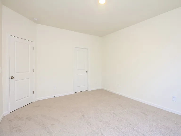 1537 Corbett St — Photo 11