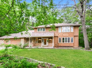 15000 Wildwood Rd, Burnsville, MN 55306