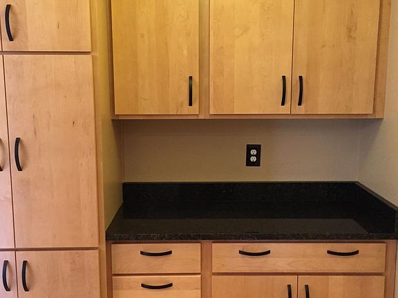 Pantry and Counter Space