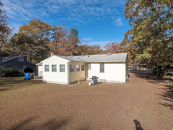 5th image of 631 Dennisville Petersburg Rd