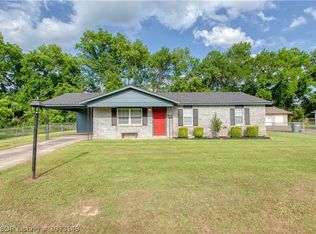 502 8th St, Barling, AR 72923