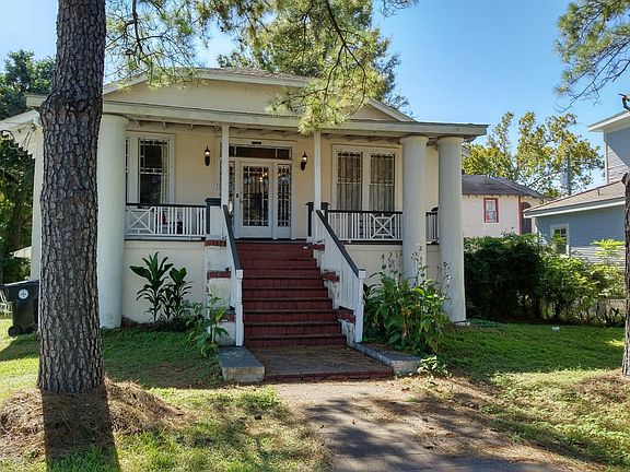 3rd image of 5020 S Claiborne Ave #5020