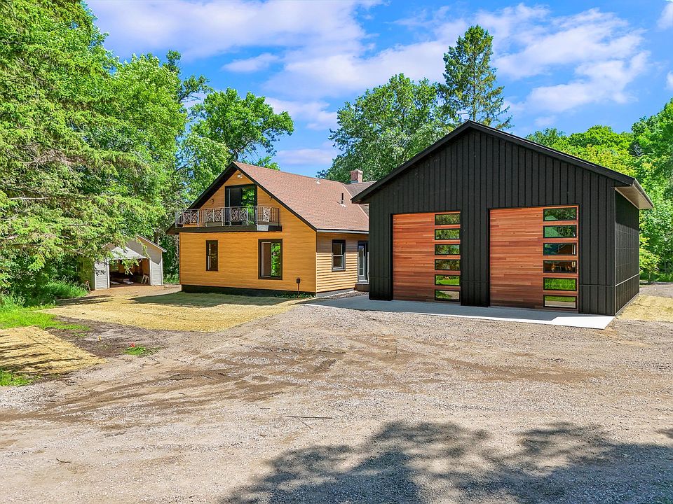 1st image of 48410 Squaw Point Trl