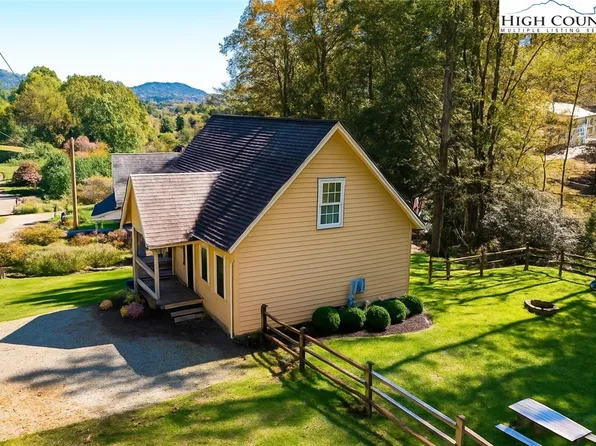 492 Poplar Hill Drive, Boone, NC 28607