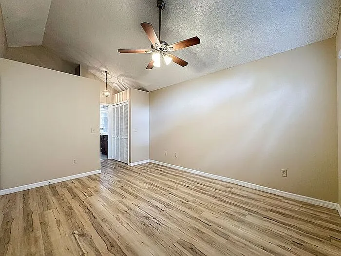 5392 Rocking Horse Pl — Photo 12