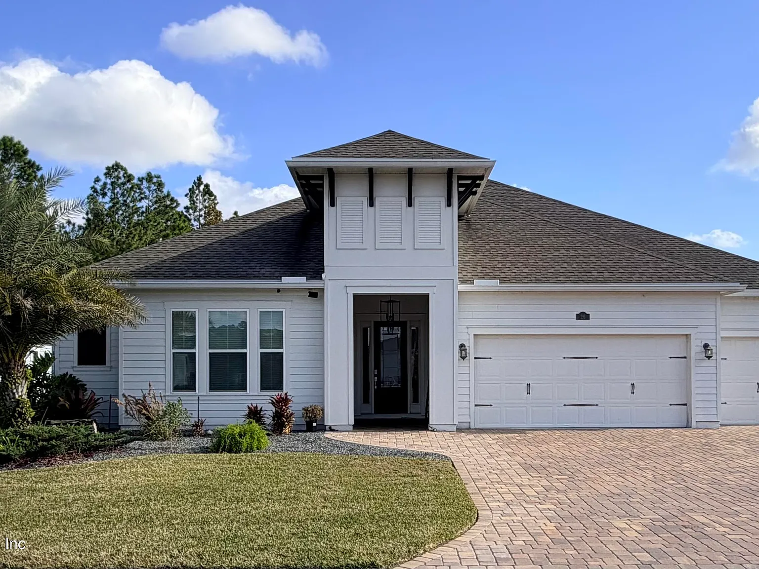 4 bed, 3.0 bath, 4007 sqft, $4,800 — Photo 3
