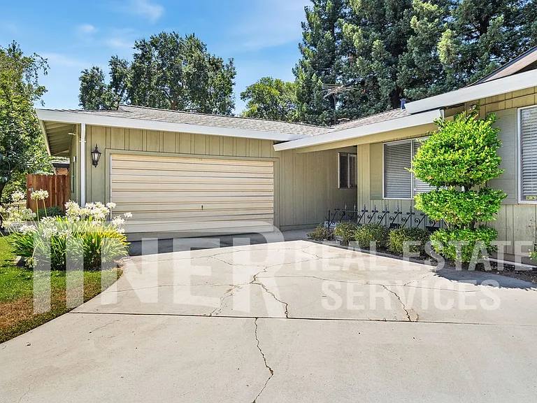 24 Grand Rio Cir — Photo 5