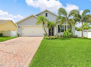 10125 Sunshine Dr, Bonita Springs, FL 34135