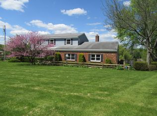 9716 Jordan River Dr SE, Alto, MI 49302