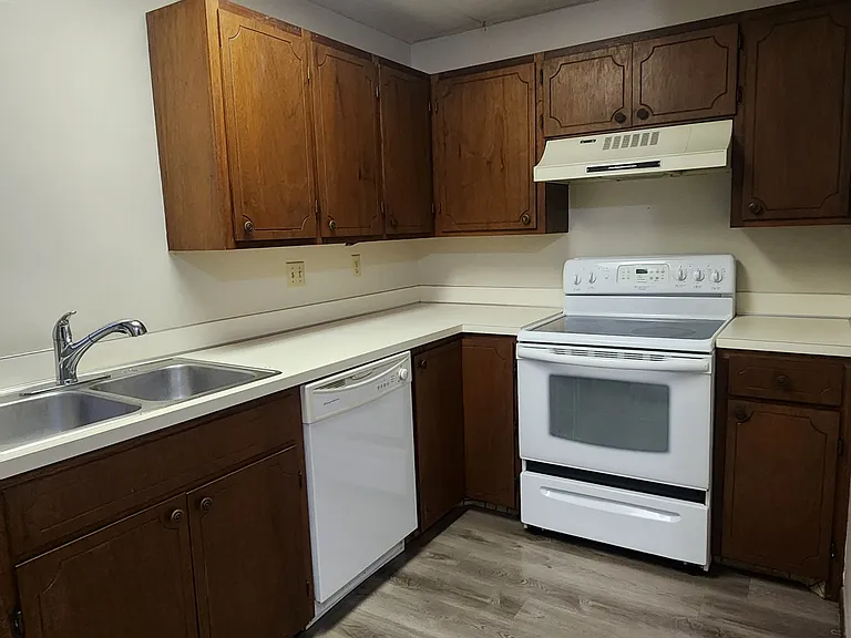 221 South Ave W #301 — Photo 3