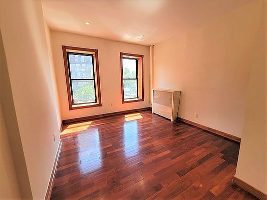 1st image of 119 W 104th St #2WW