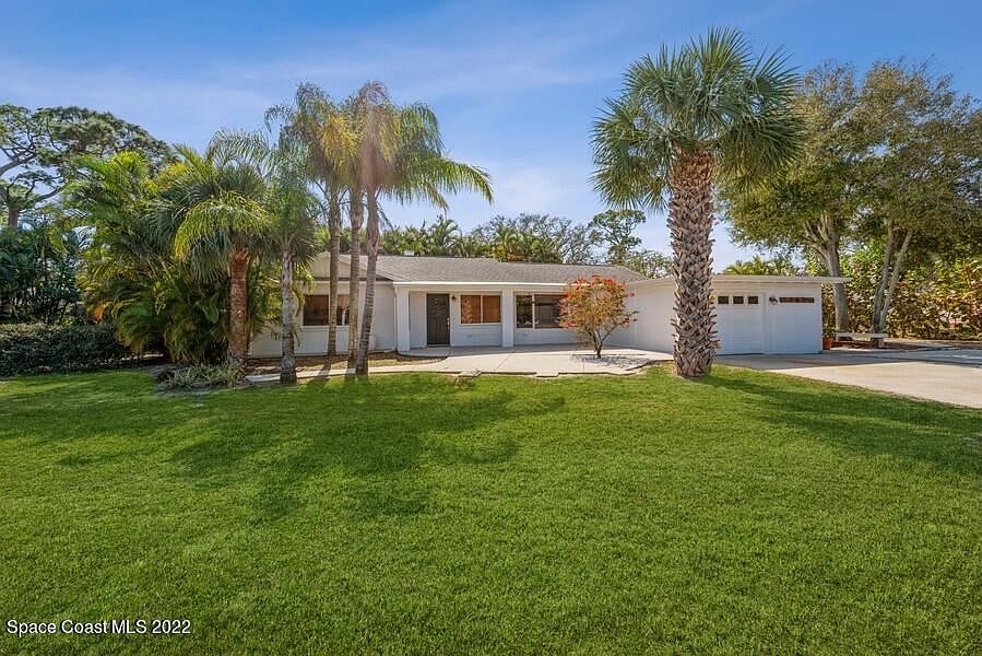 1st image of 760 Indian River Dr