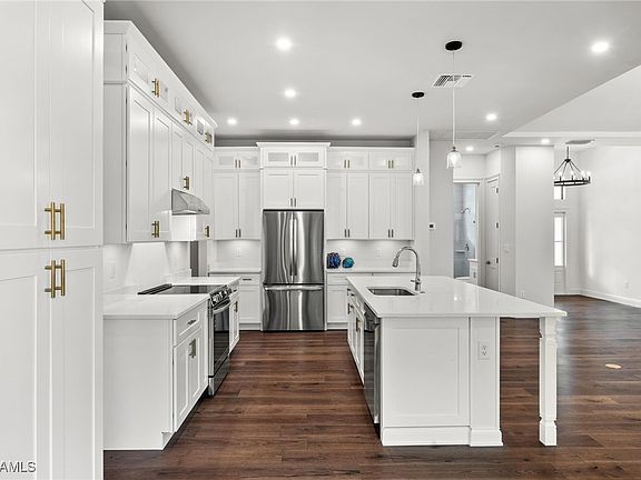 5th image of 3708 Stagg Ct