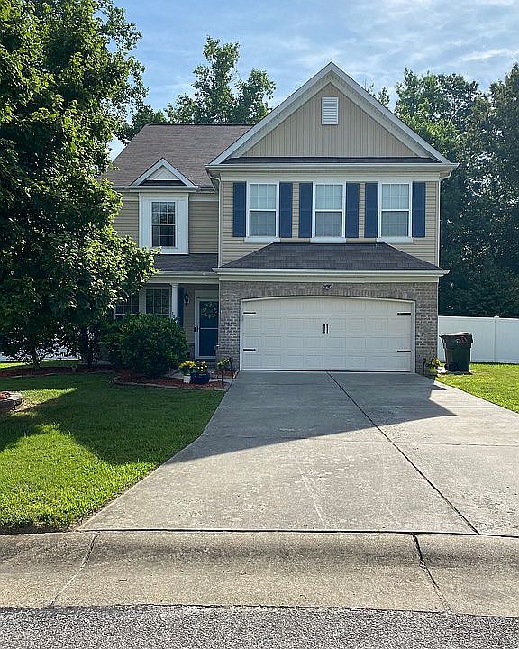 1st image of 104 Chennault Cir