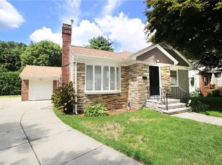 176 Gentian Ave, Providence, RI 02908