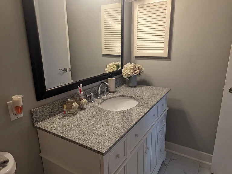 30 Mathews Dr #711 — Photo 11
