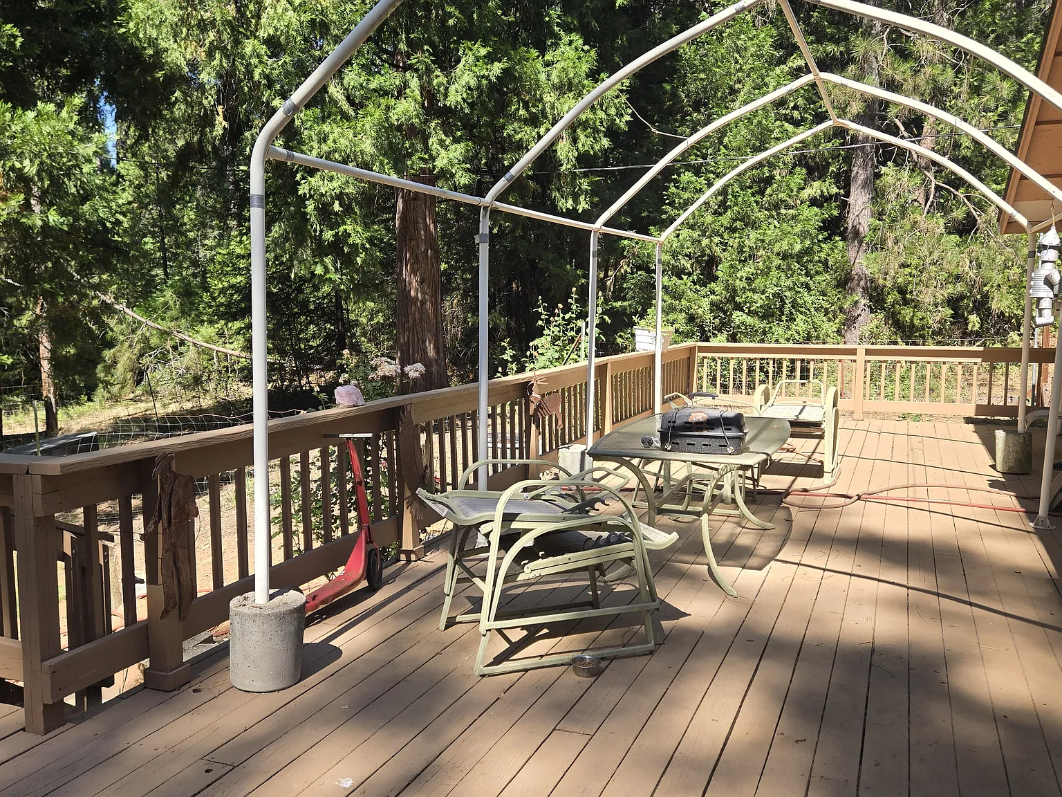 610 Winton Rd — Photo 3