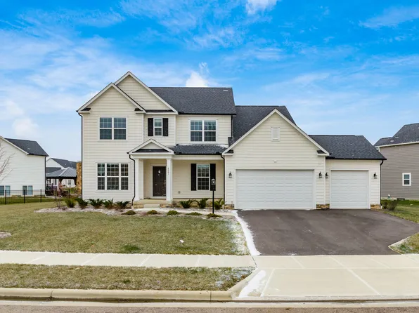 4061 Golden Crest Ct, Powell, OH 43065
