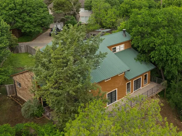 821 Cherlynne Dr, Cedar Hill, TX 75104