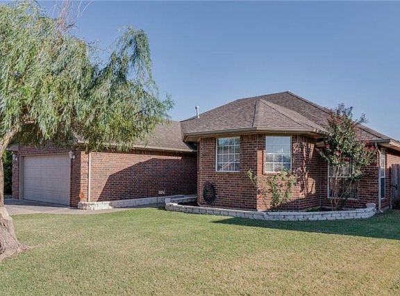 2nd image of 10216 Aberdeen Dr
