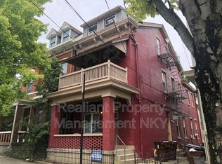 1226 Scott St APT 1, Covington, KY 41011