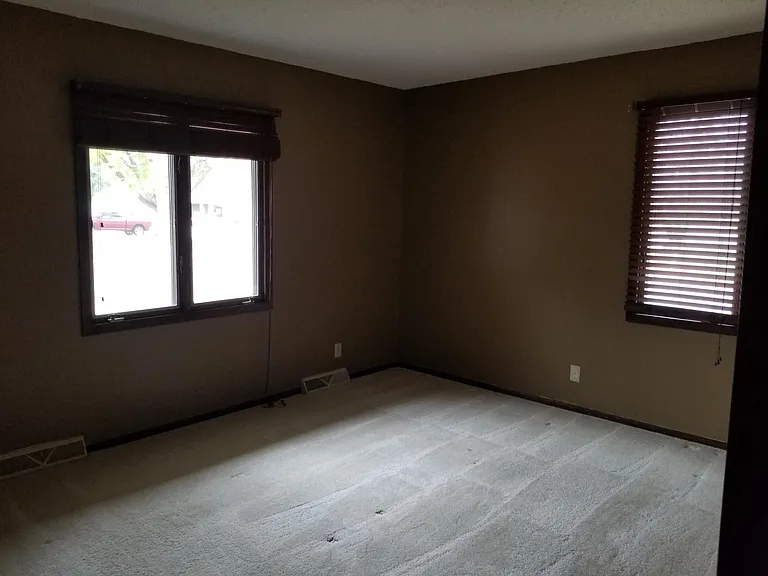 1620 Portland Ave — Photo 9