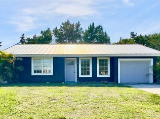 2016 Schooner Dr, Labelle, FL 33935