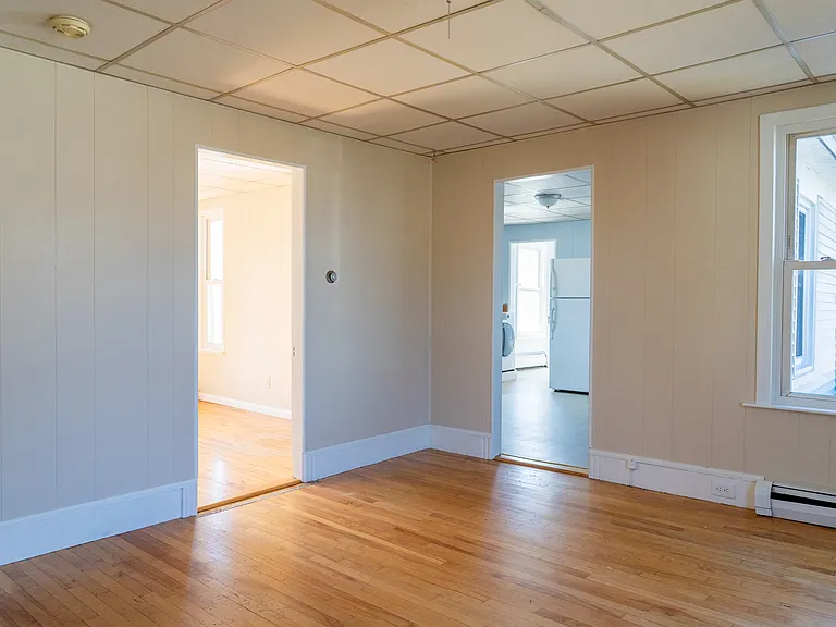 55 Chestnut St #2 — Photo 12