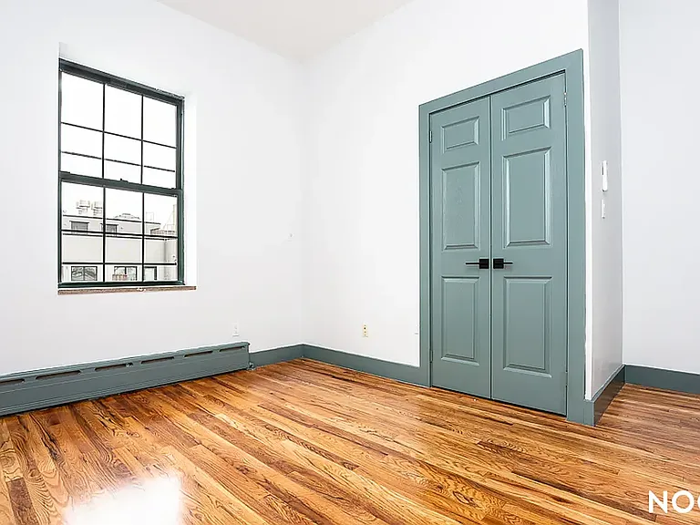 52 Monitor St #4R — Photo 12