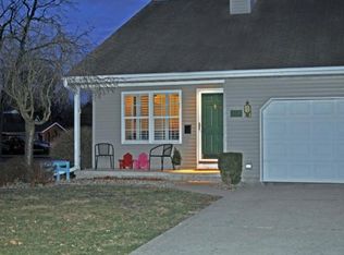 326 E Madison St, Arcola, IL 61910