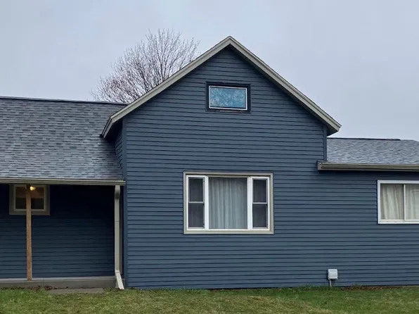 225 N Oshkosh Street, Boyd, WI 54726