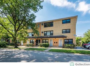 817 E Marquette Rd #2, Chicago, IL 60637