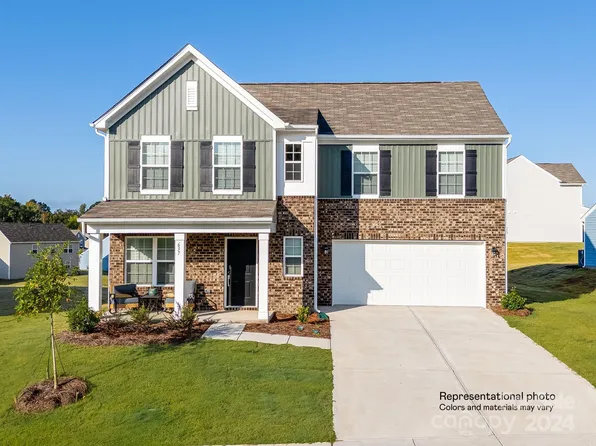 1111 Blackburn Cir #174, Edgemoor, SC 29712