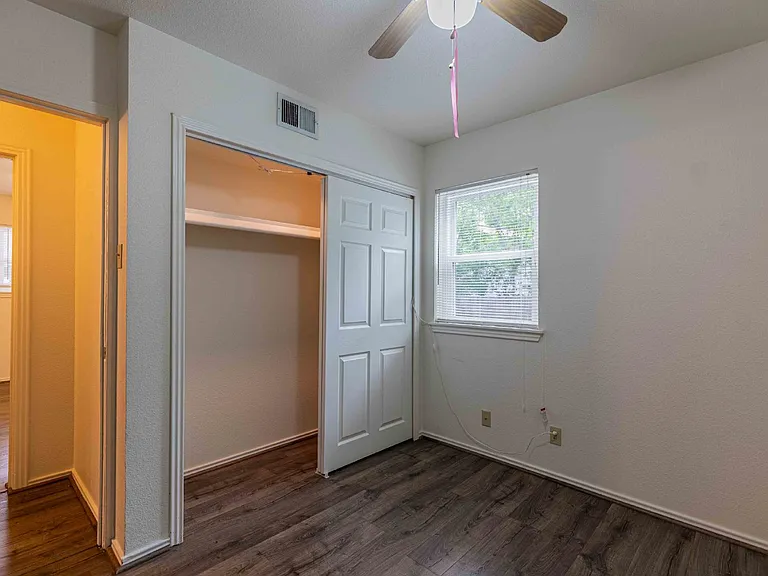1014 Morey Peak Dr — Photo 23