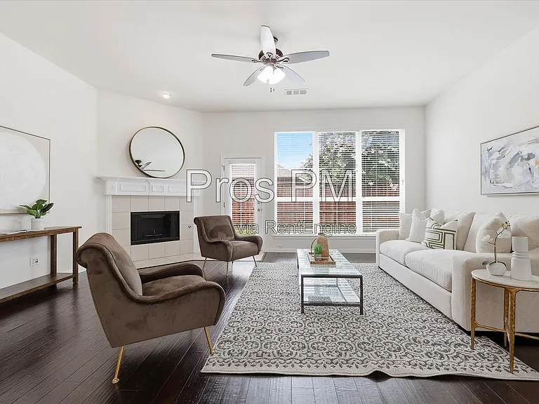2432 Chesterwood Dr — Photo 14
