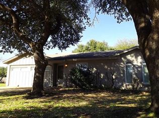 1609 Lancelot Ln, Arlington, TX 76014