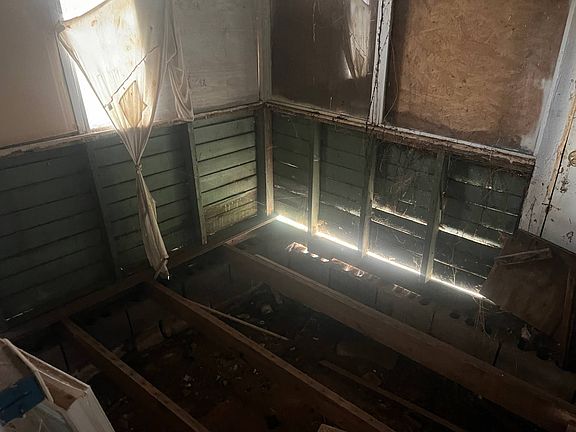 4th image of 501 E Vilas Ave
