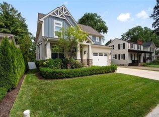 524 Ludlow Ave, Rochester, MI 48307