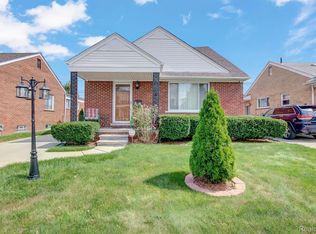 4934 Walwit St, Dearborn, MI 48126