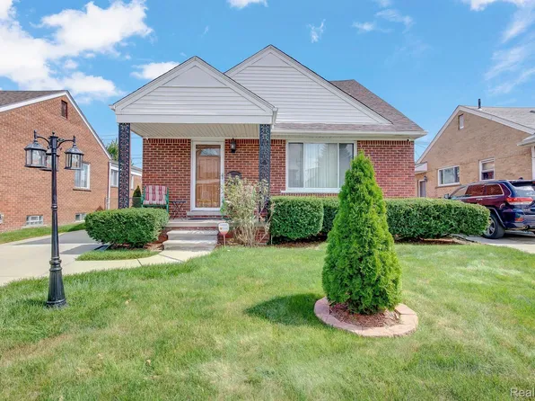 4934 Walwit St, Dearborn, MI 48126