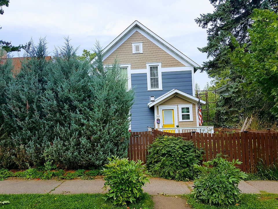 Front view- peonies on blvd