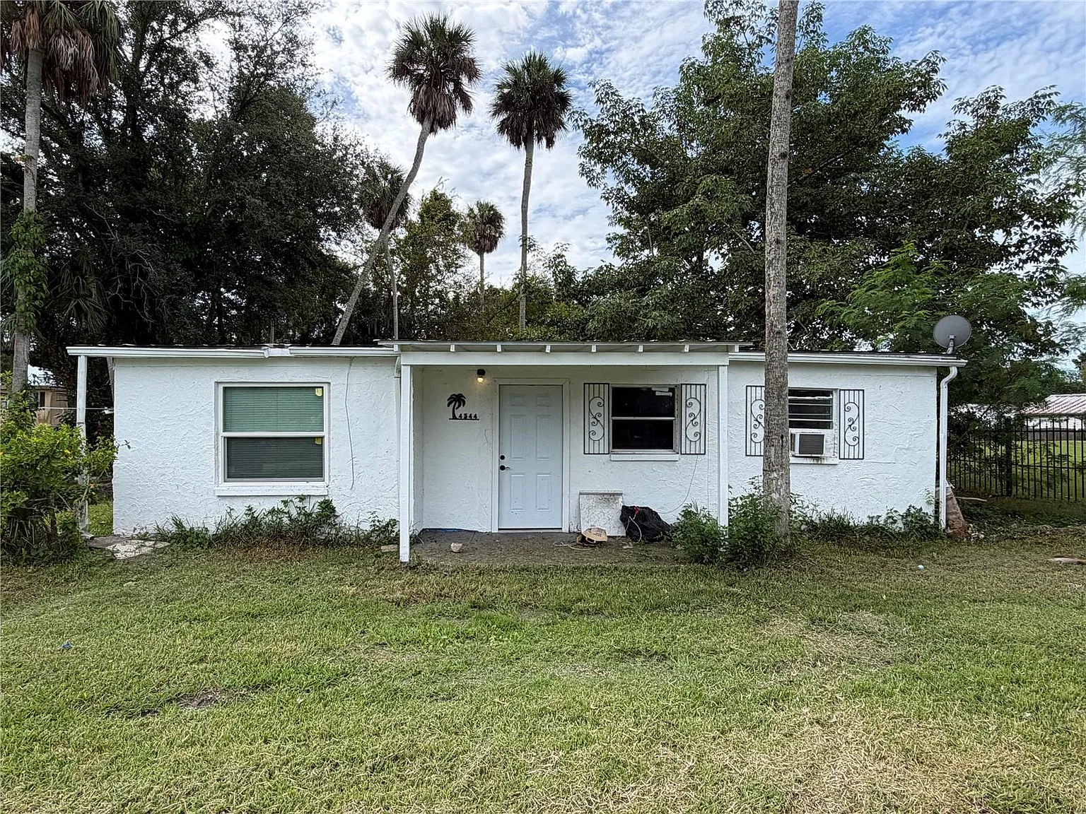 2 bed, 536 sqft, $1,350 — Photo 1