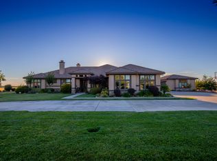 9760 Tack Ct, Wilton, CA 95693