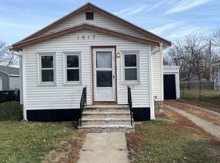 1017 S 25th St, Fort Dodge, IA 50501