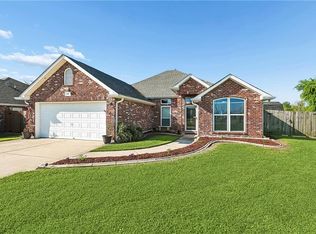 62 Ridgewood Dr, La Place, LA 70068