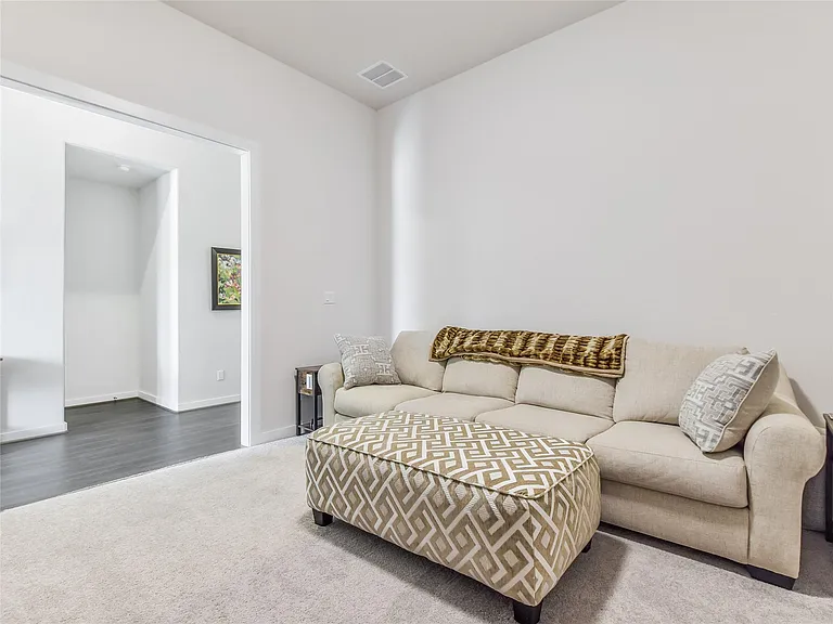 421 Teakmill Trl — Photo 13