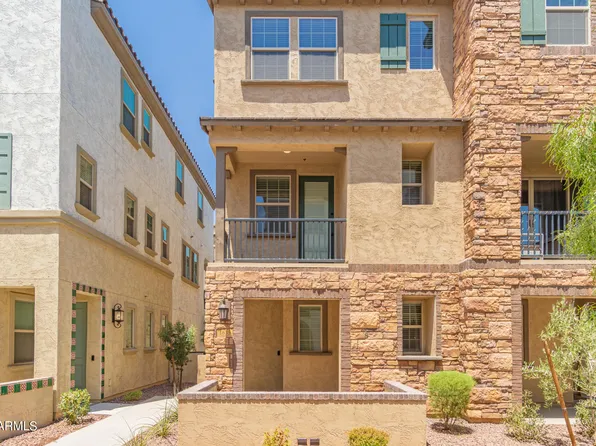 1635 E DOGWOOD Lane, Gilbert, AZ 85295