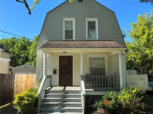 516 Fairfield St NE, Warren, OH 44483